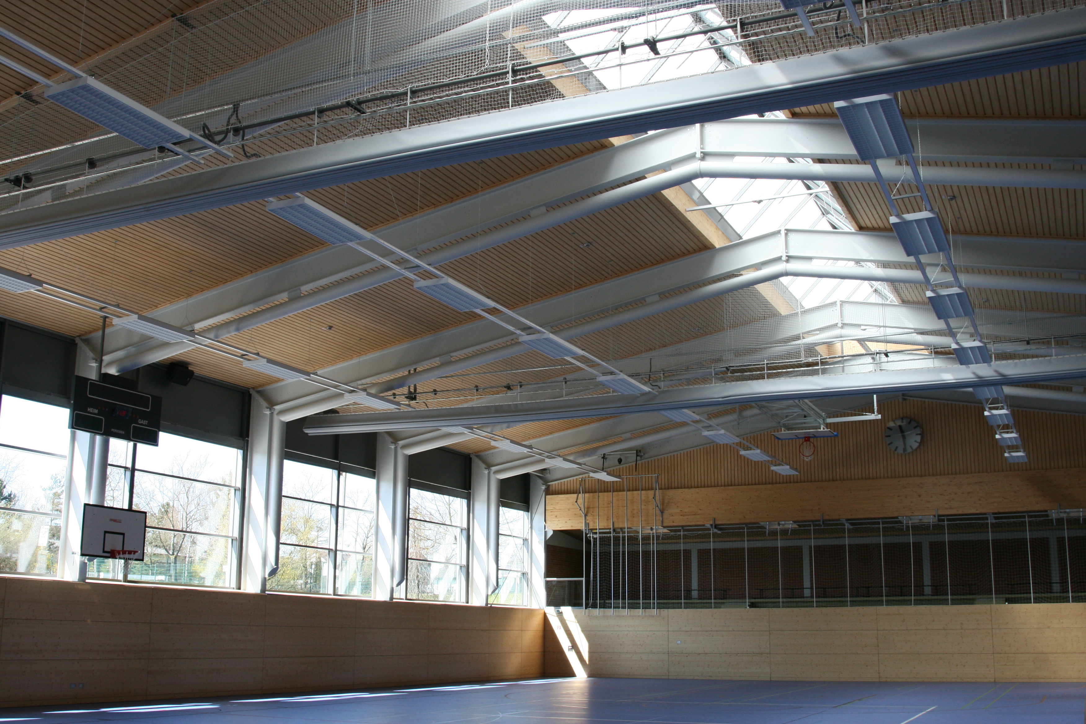 Sport- und Mehrzweckhallen